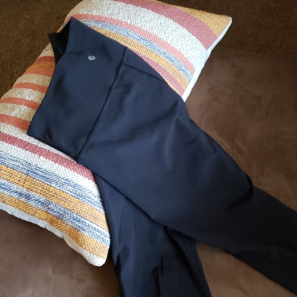 Lululemon black full length leggings, size 10